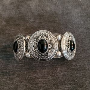 Woman's Stretch Metal Bracelet